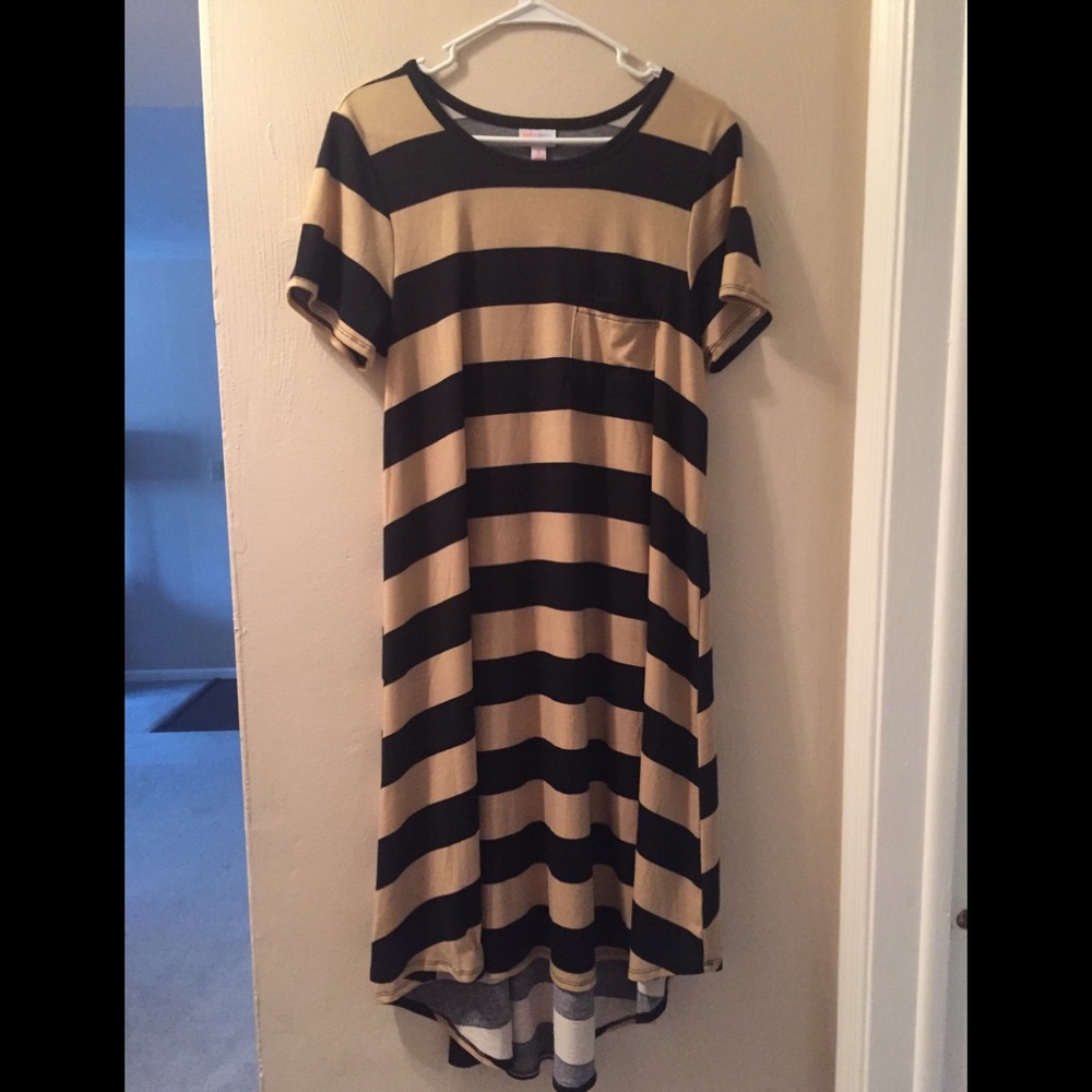 LULAROE sz S Carly dress beige and black stripe
